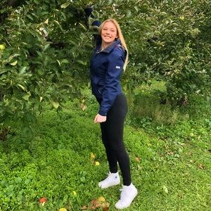 Meet your Posher, Bailey